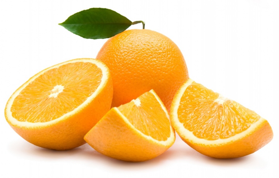 un'arancia intera